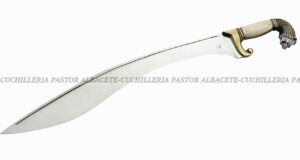 Art Gladius 268 Espada Alejandro Magno es una réplica histórica  que rinde homenaje a una de las figuras más influyentes de la Antigüedad: Alejandro Magno.