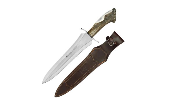 El Muela URSUS-25S es un cuchillo de remate de alta gama, diseñado y fabricado en España por la reconocida firma Manufacturas Muela