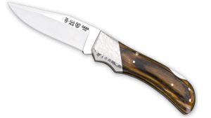 Navaja de Caza Nieto – Madera Stamina & Latón Grabado Fabricada artesanalmente en Albacete, España