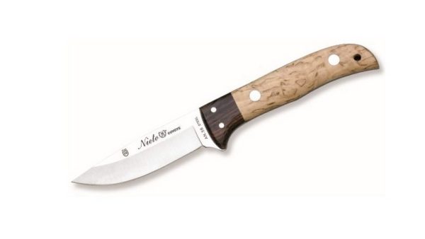 Cuchillo Nieto – Acero AN-58 y Mango de Palo Violeta y Abedul El Cuchillo Nieto, fabricado en Albacete (España), es una pieza de alta calidad diseñada para quienes buscan un cuchillo compacto, resistente y elegante