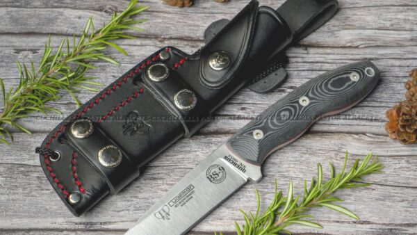 Cuchillo Cudeman BS9 Quercus 160-M es una herramienta de bushcraft robusta, versátil
