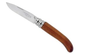 La André Verdier ALPAGE es una navaja elegante y funcional que combina tradición francesa con materiales naturales de alta calidad.