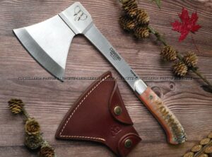 Hacha Cudeman Muflón 166-M es una herramienta polivalente diseñada para caza, bushcraft y supervivencia