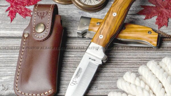 La Cudeman MT4-384 es una navaja táctica,