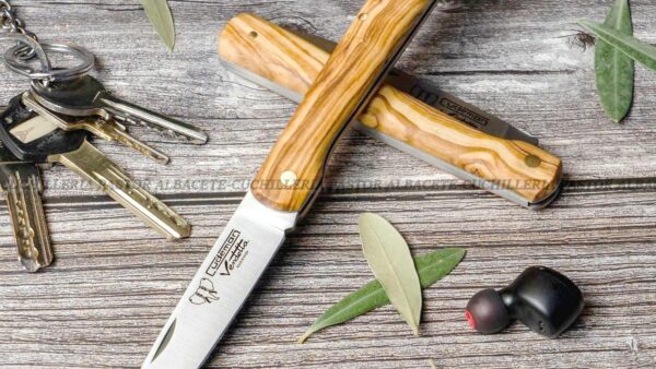 Navaja  Cudeman Vendetta 408-L  Olivo – Hecha en Albacete, España