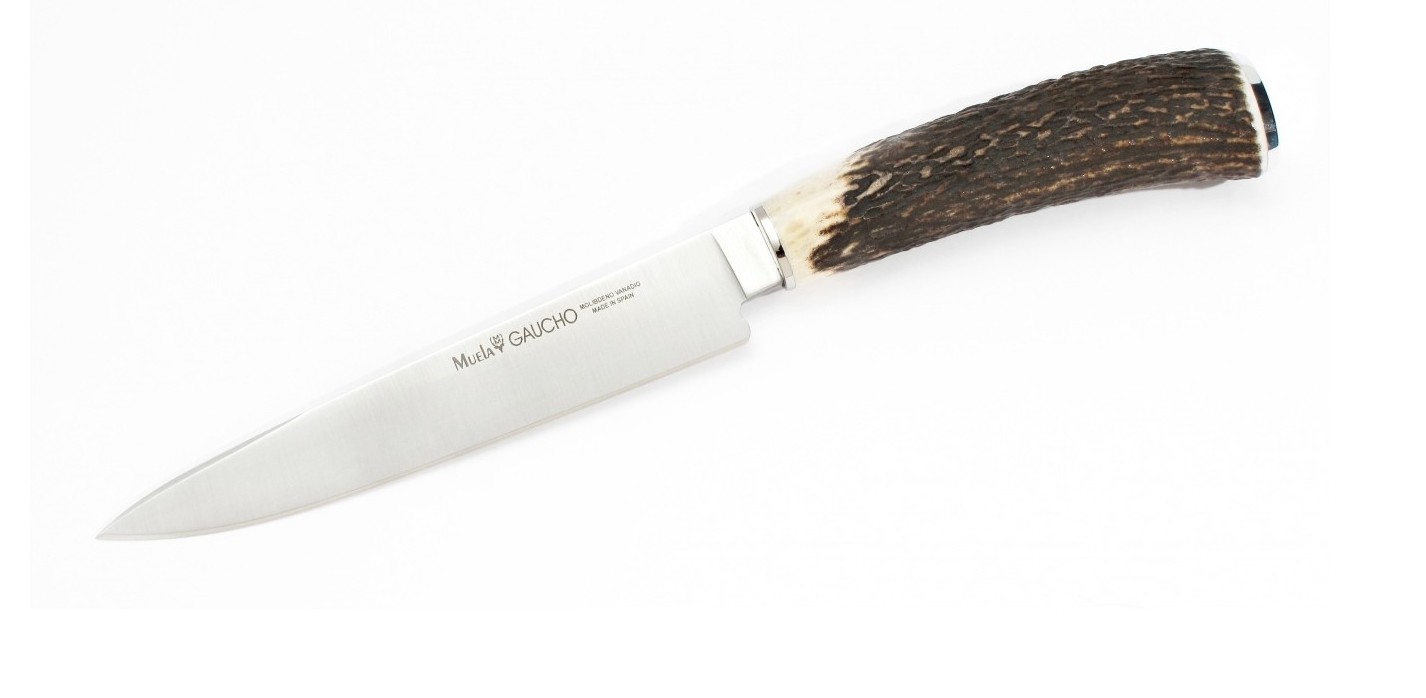 El Cuchillo Muela Gaucho-16A ha sido diseñado para quienes disfrutan de la cocina a la parrilla, el corte de carne y las actividades al aire libre.