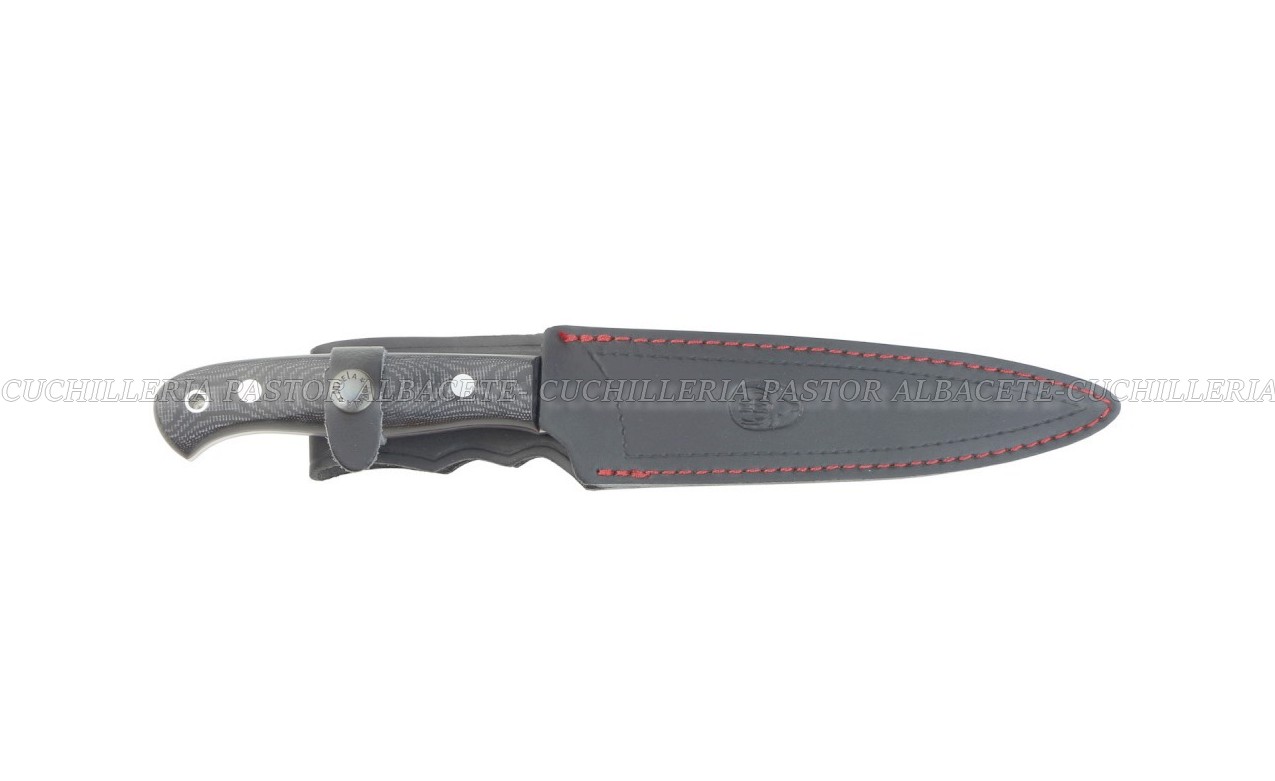 El Cuchillo Muela Criollo ha sido diseñado para los auténticos amantes de la carne, las parrilladas y las actividades al aire libre.