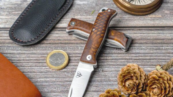 Cudeman MT-10:  Navaja compacta, elegante y funcional
