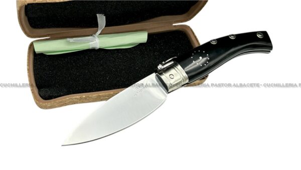 Julian Panadero Catalana Búfalo Hoja 9,5 cm