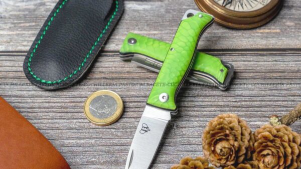 Cudeman MT-10:  Navaja compacta, elegante y funcional