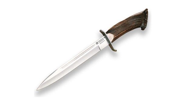 Cuchillo de Caza Joker Chamoís ha sido fabricado bajo la Denominación de Origen de Albacete (España). Se trata de un cuchillo deportivo perfecto para tus lances de caza