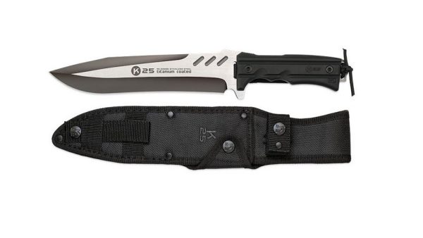 El K25 es un cuchillo táctico profesional diseñado para quienes exigen lo mejor en situaciones extremas. Equipado con una hoja de acero 3Cr13MoV de 22,80 cm con acabado en baño de titanio, este cuchillo ofrece alta resistencia a la corrosión, excelente retención de filo y una durabilidad superior en cada uso.