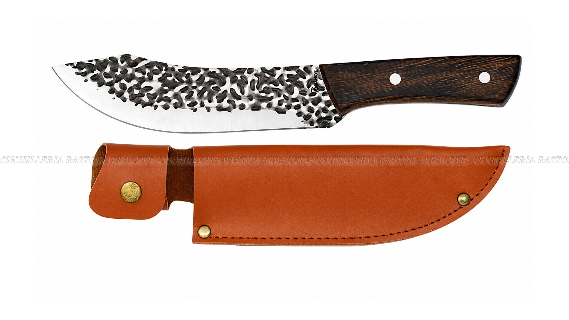 El Albainox 32806 Cuchillo de Caza es una herramienta robusta y elegante diseñada para aficionados a la caza, actividades al aire libre y coleccionistas.