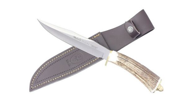 Cuchillo Muela Tejón 16 es un cuchillo de caza de alta gama, diseñado y fabricado en España por la reconocida firma Manufacturas Muela.