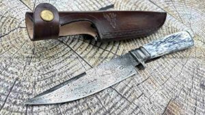 Cuchillo Monte Damasco Multibarra Hueso de Jirafa - Pieza Única Hecha a Mano
