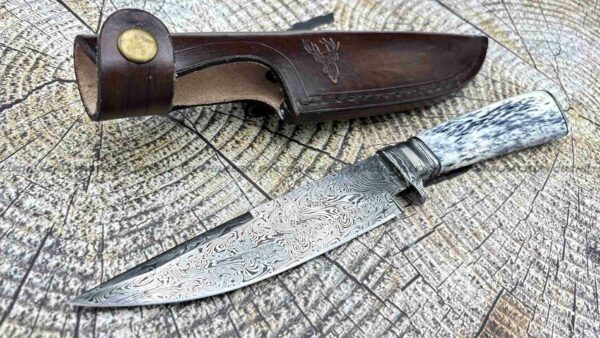 Cuchillo Monte Damasco Multibarra Hueso de Jirafa - Pieza Única Hecha a Mano