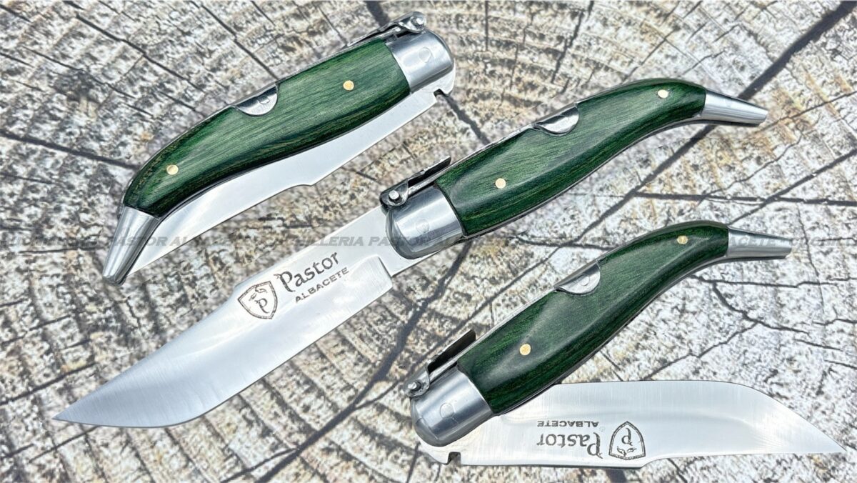 Navaja Albaceteña 9‑AV 00 - Madera Verde – Virolas de Aluminio