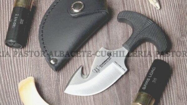 Cuchillo Cudeman Bear Claw 139-H– Desollador profesional con empuñadura de goma inyectada 