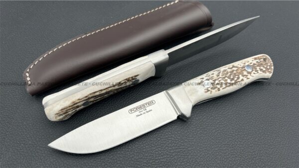 Cuchillo Forester by J&V Ciervo Hoja 11 cm
