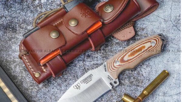 Cudeman 115-XC  Mini Boina Verde–  Cuchillo Bushcraft, Micarta  & Böhler N695
