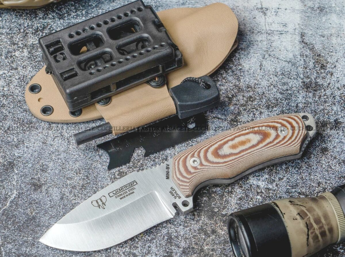Cudeman 115XK Mini Boina Verde–  Cuchillo Bushcraft, Micarta  & Böhler N695