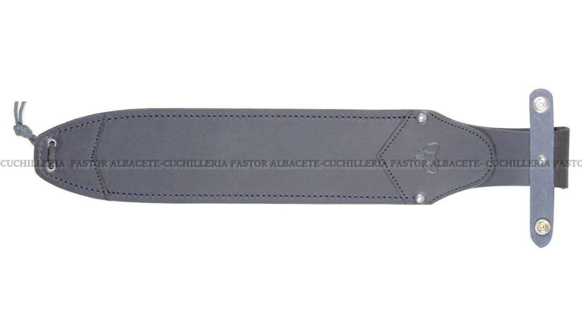 El Cudeman 252-M (SVK II) es un machete de gran formato fabricado en Albacete, España, por la reconocida casa Cudeman, especialista en cuchillos de caza, bushcraft y supervivencia.