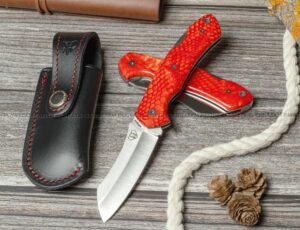 Navaja Cudeman Tundra 346-JR es una de las grandes novedades de 2025, presentada en dos acabados exclusivos: Juma roja y Juma negra con patrón de serpiente pulida.