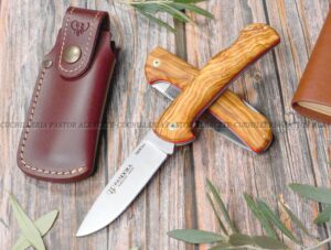 La Navaja Cudeman Pastora 418-LF es una pieza clásica de la cuchillería española, fabricada artesanalmente en Albacete (España) por la prestigiosa marca Cudeman.