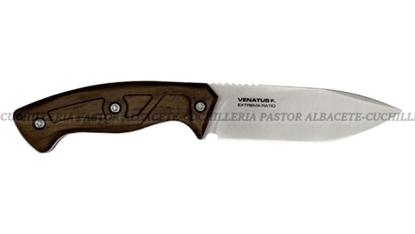 El Extrema Ratio Venatus F Madera Satín (referencia 0089/SAT/WD) es un cuchillo de caza de alta gama, pensado para quienes buscan elegancia, funcionalidad y durabilidad en cada salida al campo