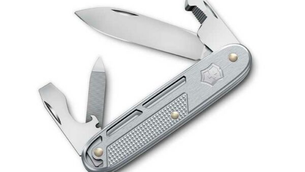 Victorinox Synergy Alox – Navaja de bolsillo minimalista y multifuncional