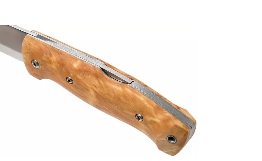 La Helle Bleja H625 es una navaja noruega de alta calidad, diseñada en colaboración con Les Stroud, reconocido experto en supervivencia.