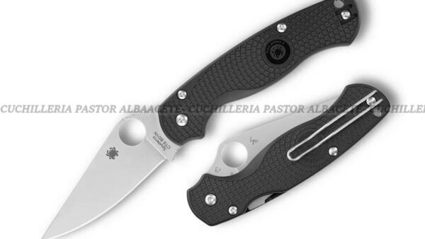 La Navaja Spyderco Para Military 2 FRN Black Plain C81PBK2 es una de las navajas tácticas y EDC más reconocidas del mundo.