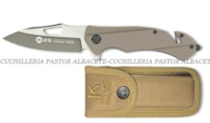 La navaja rescate K25 Coyote G10  es una herramienta versátil y resistente, diseñada para ofrecer un rendimiento fiable tanto en el uso diario (EDC) como en actividades al aire libre.