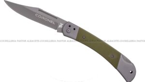 La navaja Coronel Tramuntana  N123V es una herramienta robusta, elegante y altamente funcional, diseñada para usuarios exigentes que buscan rendimiento, durabilidad y un diseño moderno.