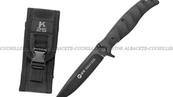La navaja táctica K25 G10 Negro destaca por su diseño moderno y funcional, ideal para actividades al aire libre como senderismo, camping o supervivencia.