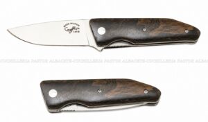 Navaja Salamandra 190031 fabricada en Albacete, hoja acero inoxidable 1.4116, mango madera de ziricote. Ideal para bushcraft, caza, pesca y supervivencia.