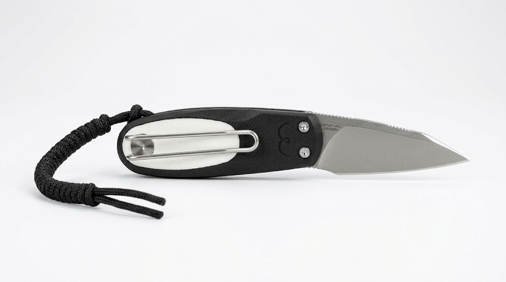 Navaja Civivi Purr G10 Negro/Blanco (Nitro-V) – EDCun exclusivo diseño conceptual inspirado en la silueta de un gato
